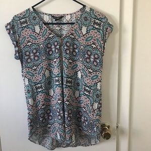 Express paisley short sleeve blouse